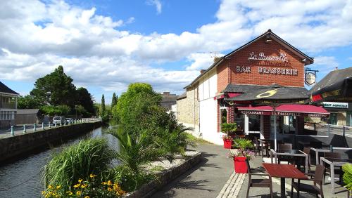PLANCOET-SITES-Arguenon-Passerelle-Restaurant