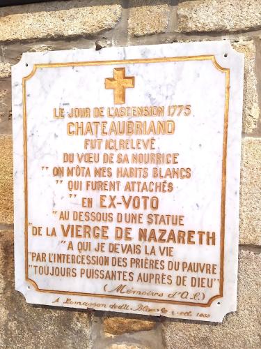 PLANCOET-SITES-Eglise-ND-de-Nazareth-d