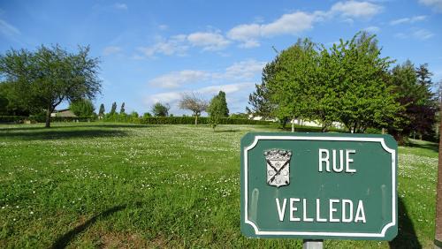 PLANCOET-SITES-Rue-Velleda-Paysage